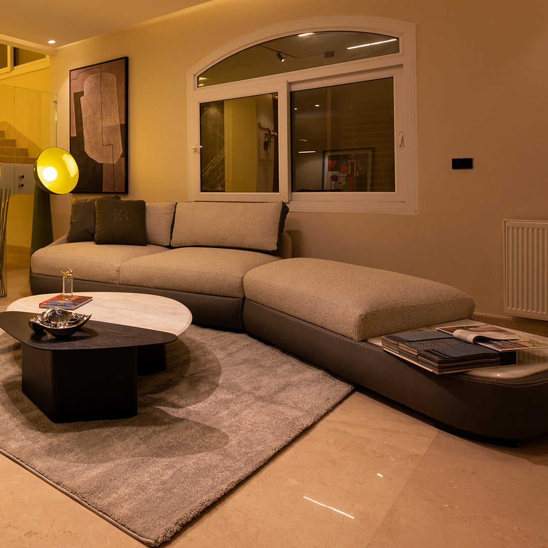 Menatti Sofa