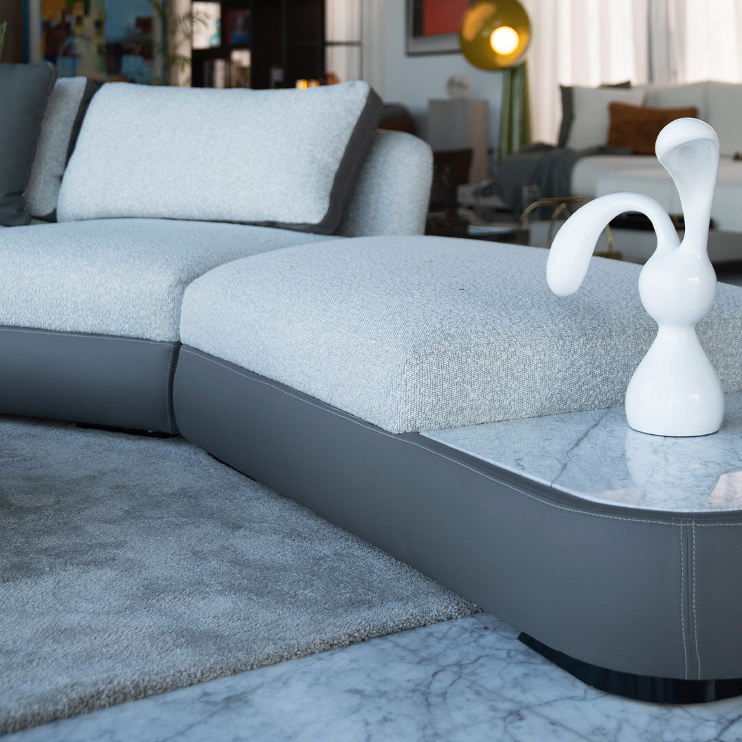 Menatti Sofa