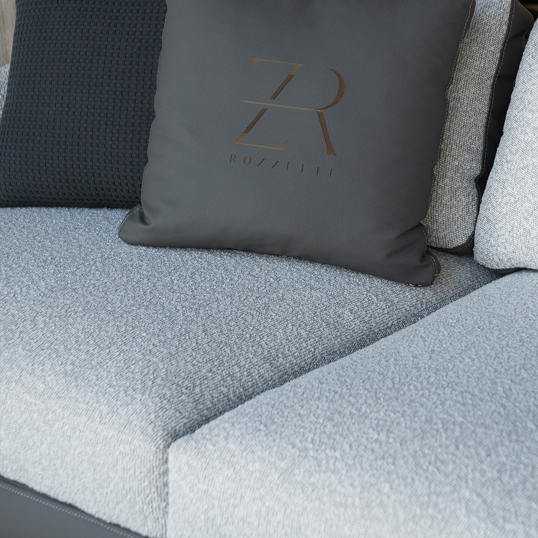 Menatti Sofa