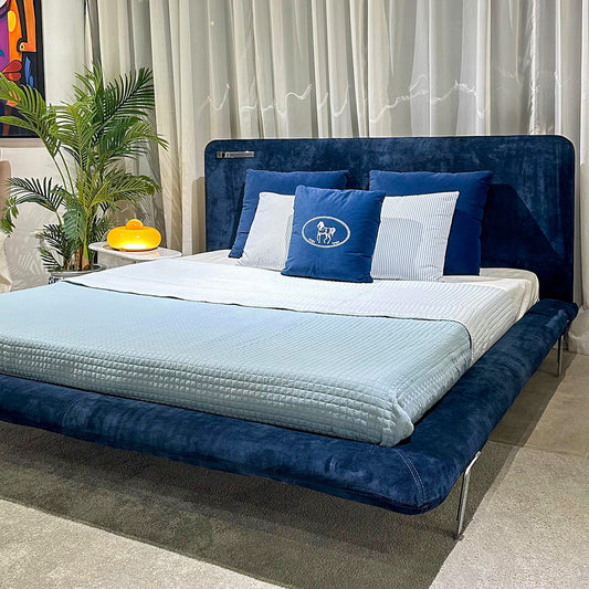 Housman Bed