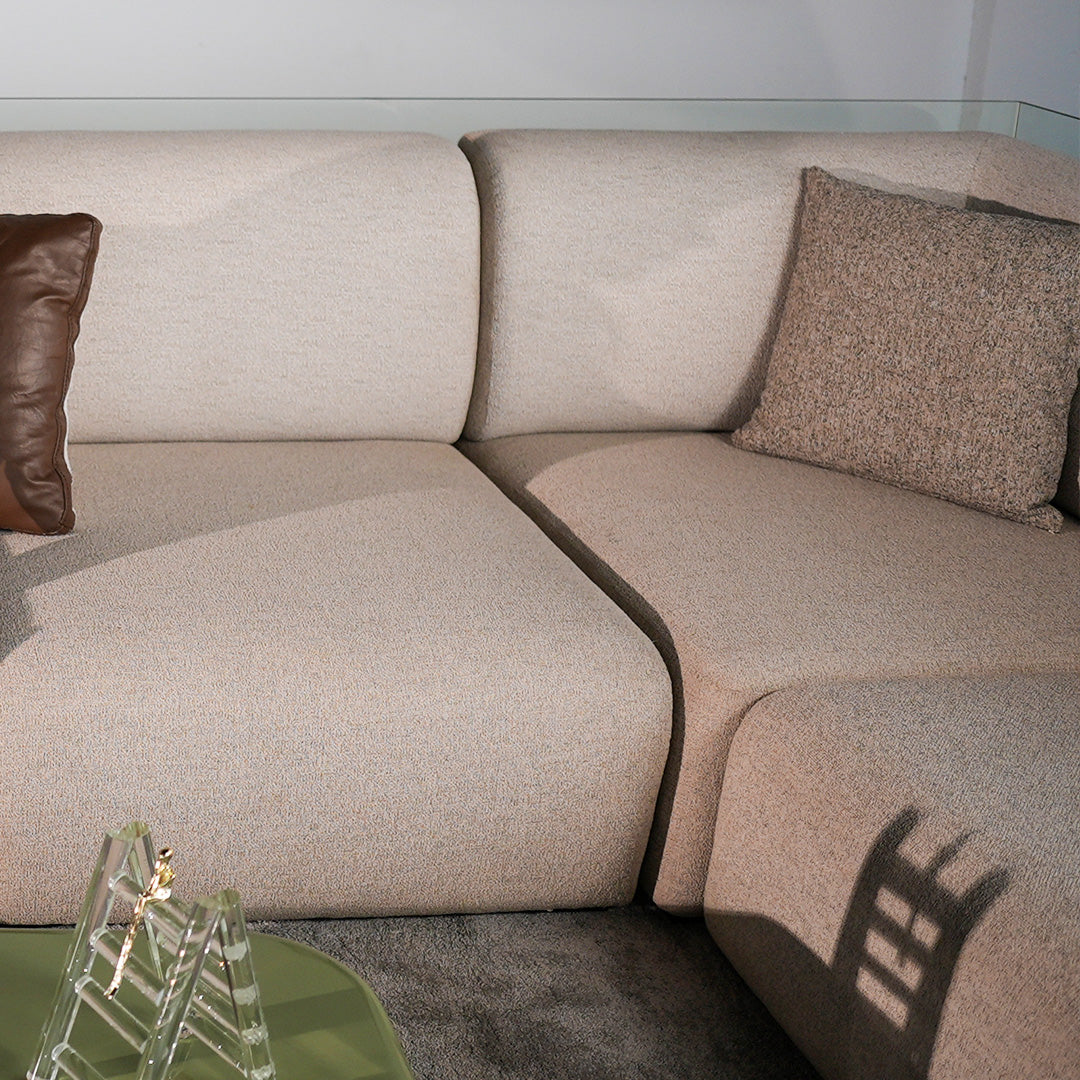 Kengaro Sofa